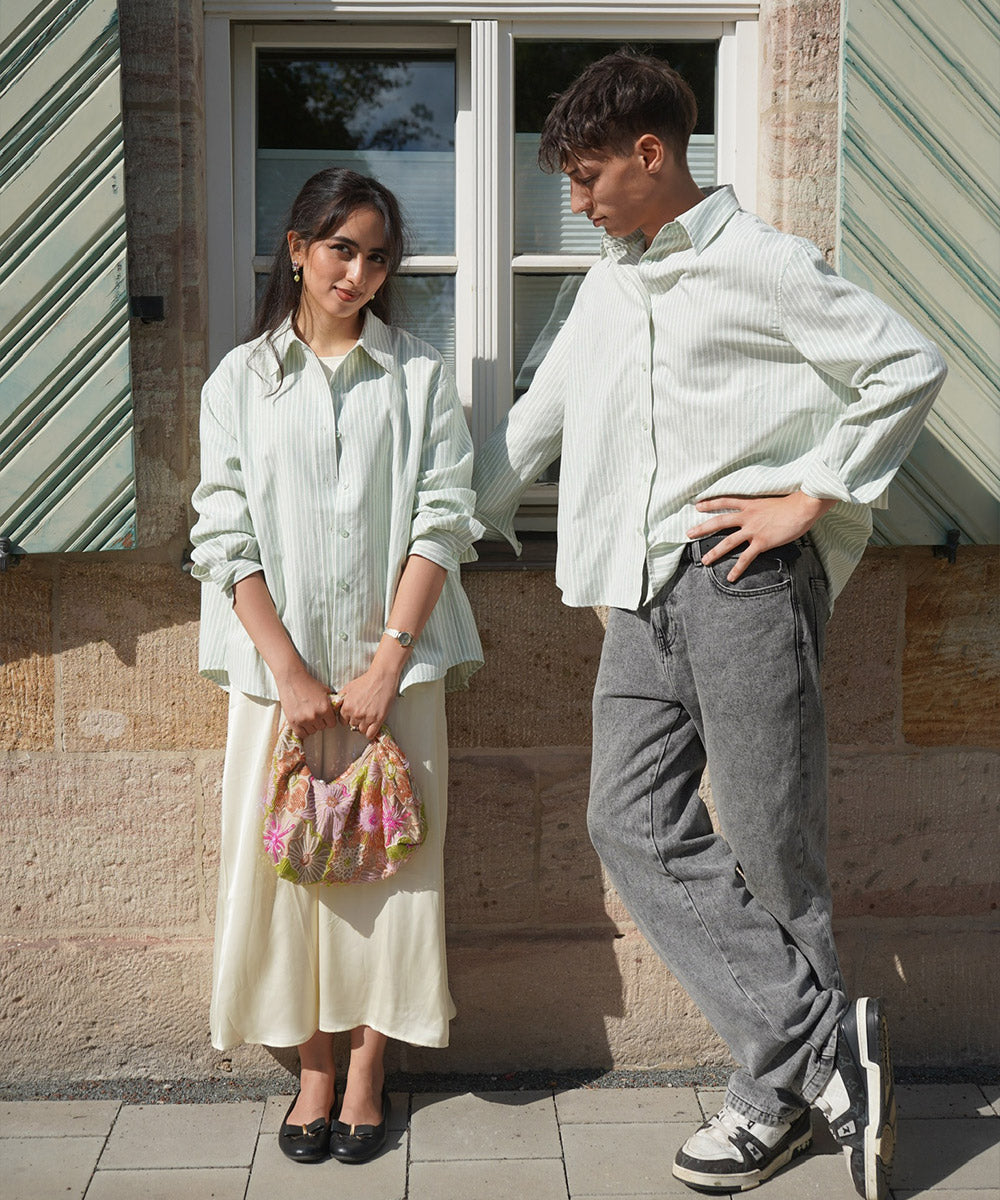 Gestreiftes Damenhemd Oversize – Grün